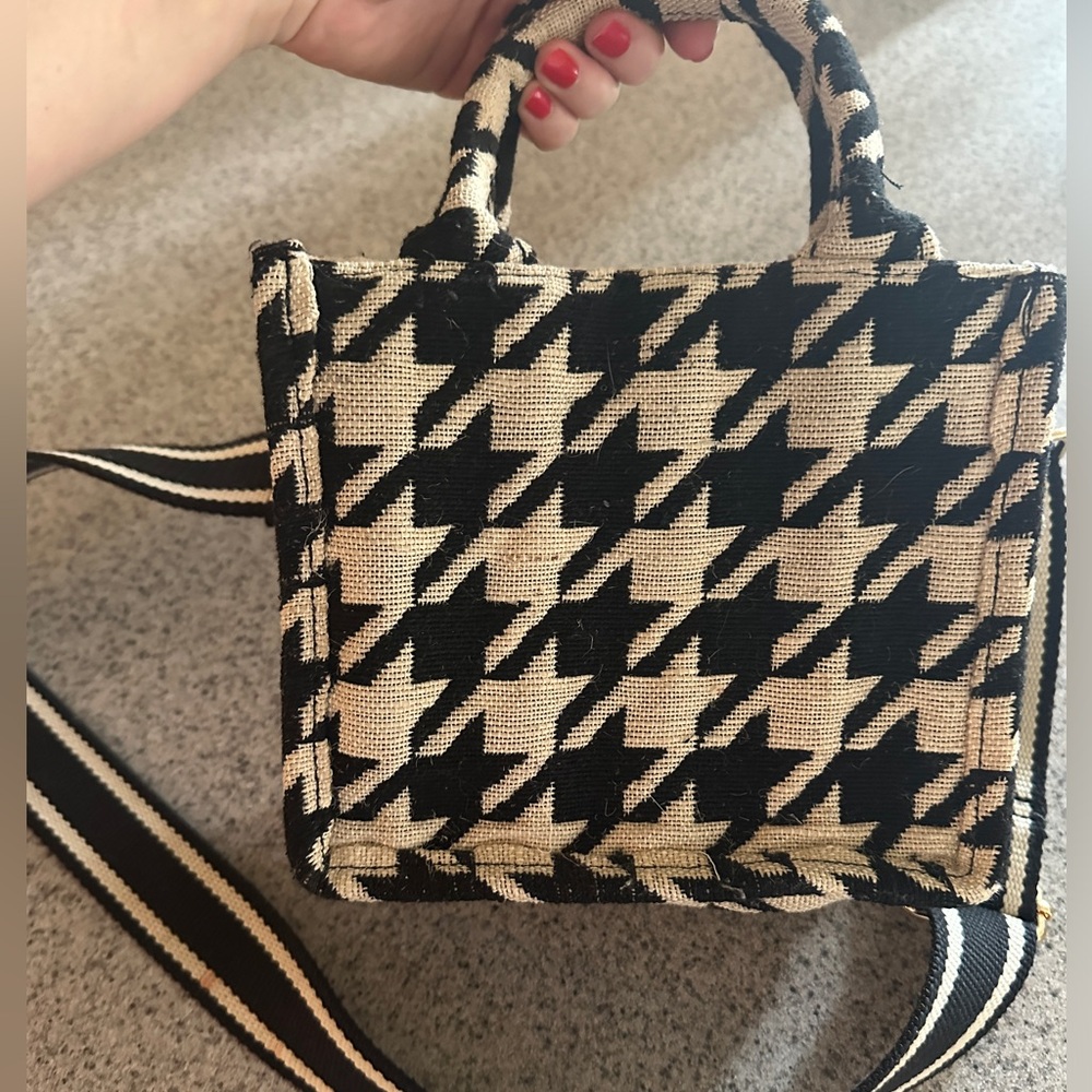 Mini cross body book tote houndstooth pattern